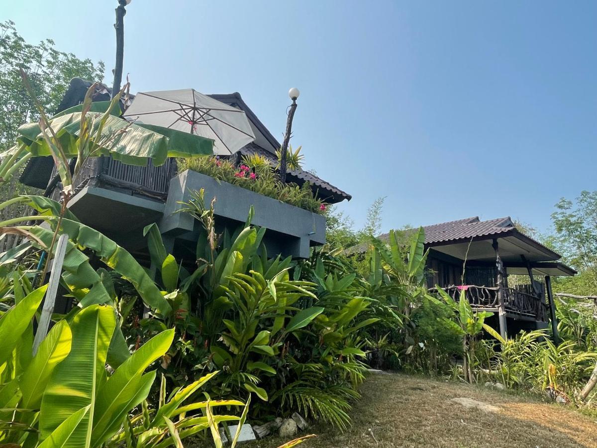 Вилла Phu Samut Ban Ba Kan Pa Экстерьер фото
